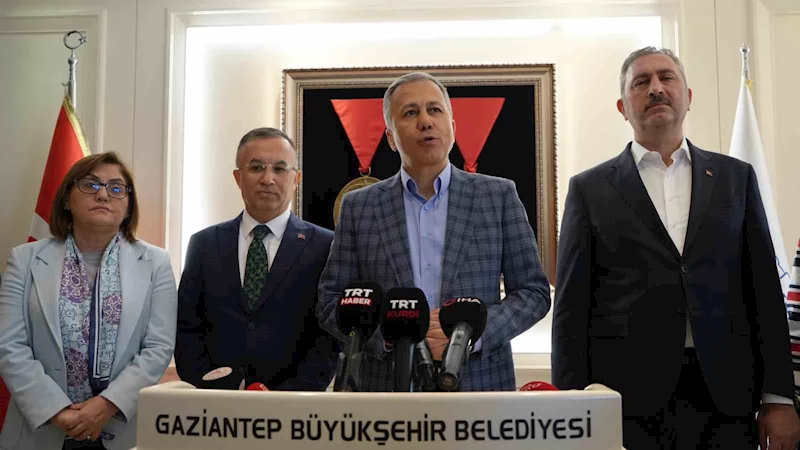 Bakan Ali Yerlikaya: 