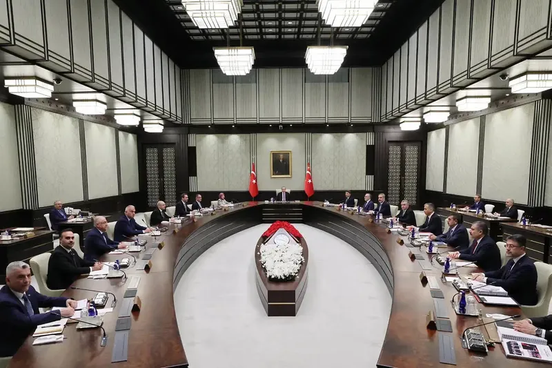 Cumhurbaşkanı Erdoğan başkanlığında kabine toplantısı başladı