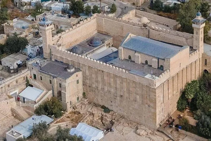 İşgalciler İbrahim Camii