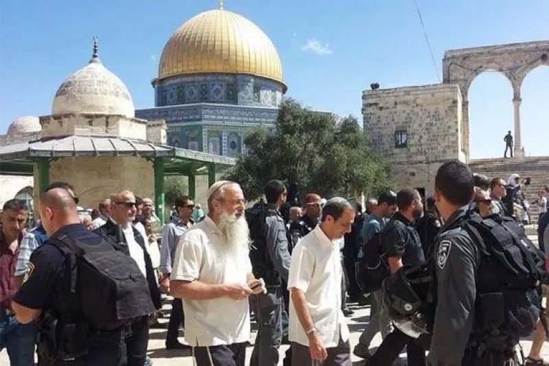 Siyonist baskınlar rutin hale geldi: 1105 işgalci Mescid-i Aksa