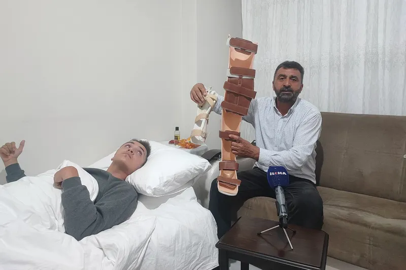 Depremde yatalak olan oğlu için borç altına giren babanın feryadı: Lütfen sesimi duyun!