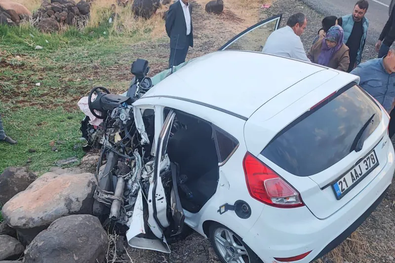 Şanlıurfa’da trafik kazası: 1’i ağır 4 yaralı