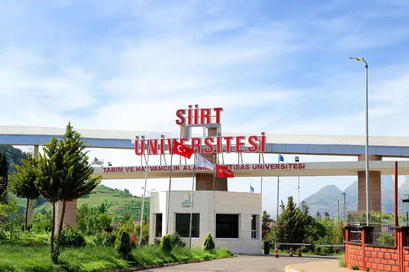 Siirt Üniversitesi Tıp Fakültesi’ne yeni dekan ataması yapıldı