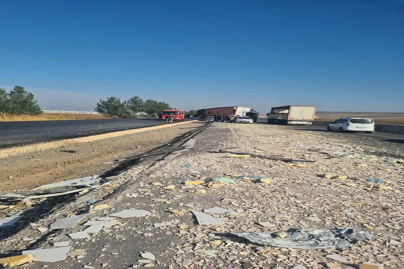 Diyarbakır-Bismil yolunda bir zincirleme kaza daha: Yaralılar var