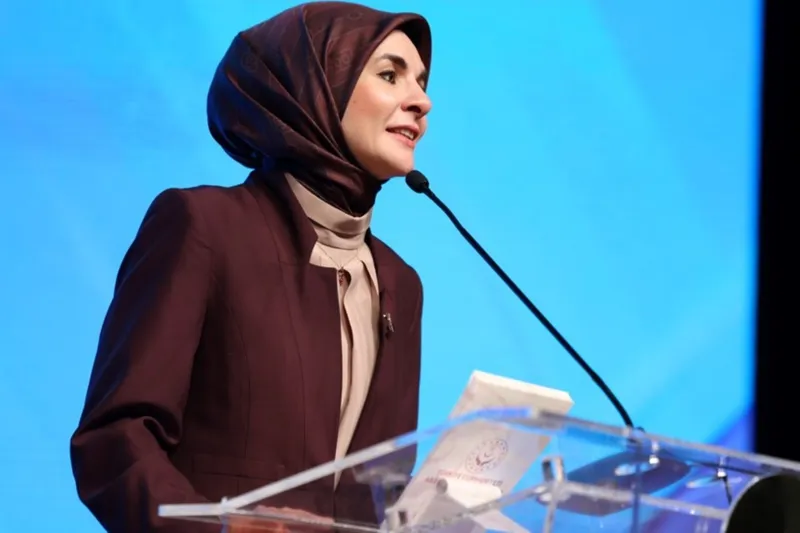 Bakan Göktaş: Şiddetin hiçbir bahanesi olamaz; işareti fark etmek zorundayız