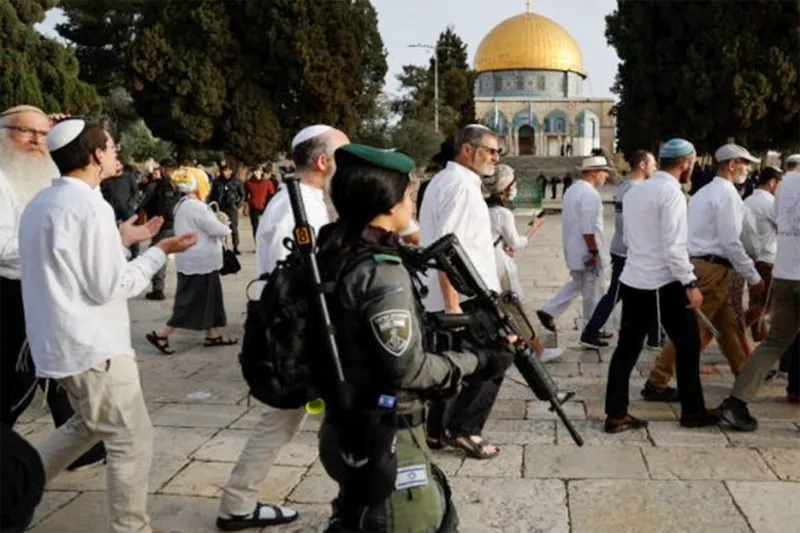 Siyonist Yahudiler Mescid-i Aksa