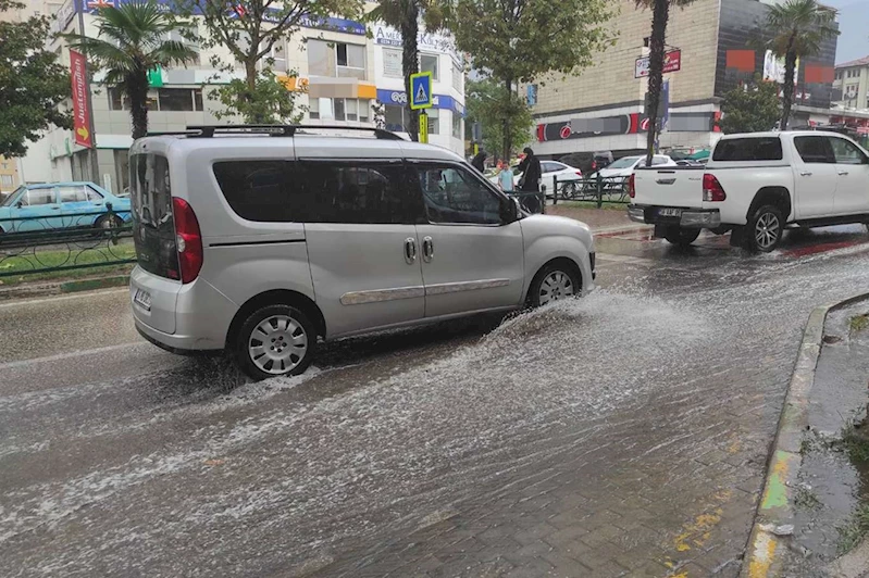 Meteorolojiden kuvvetli yağış uyarısı