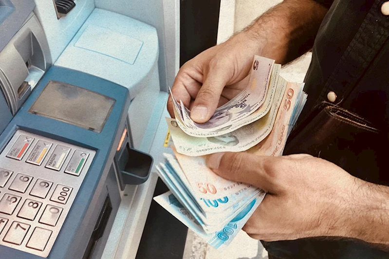 Emeklilere bayram ikramiyesi farkı Resmi Gazete