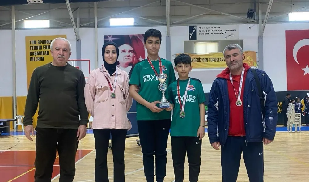 Kupasız dönmeyen tek takım: 1955 Batman Belediye spor masa tenisi takımı