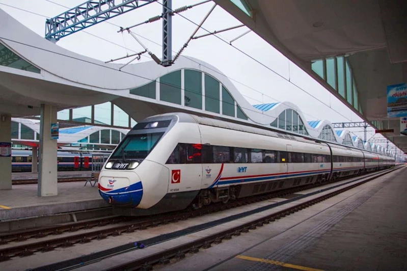 Tren seferlerine 