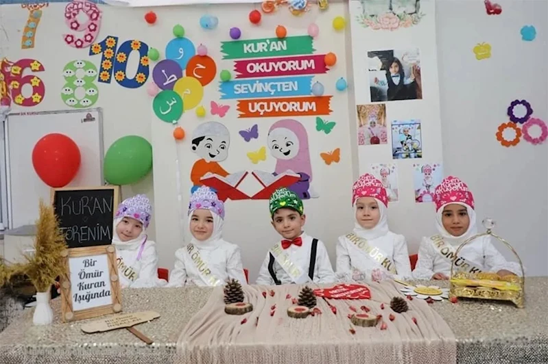 Şanlıurfa’da 123 minik öğrenci Kur’an’a geçmenin sevincini yaşadı