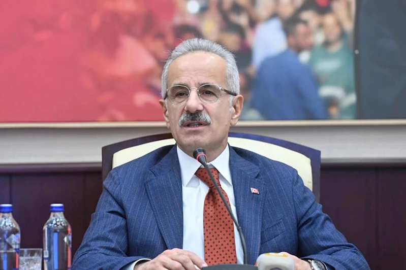 Ulaştırma Bakanı Uraloğlu: Ulaşımda herhangi bir hasar yok
