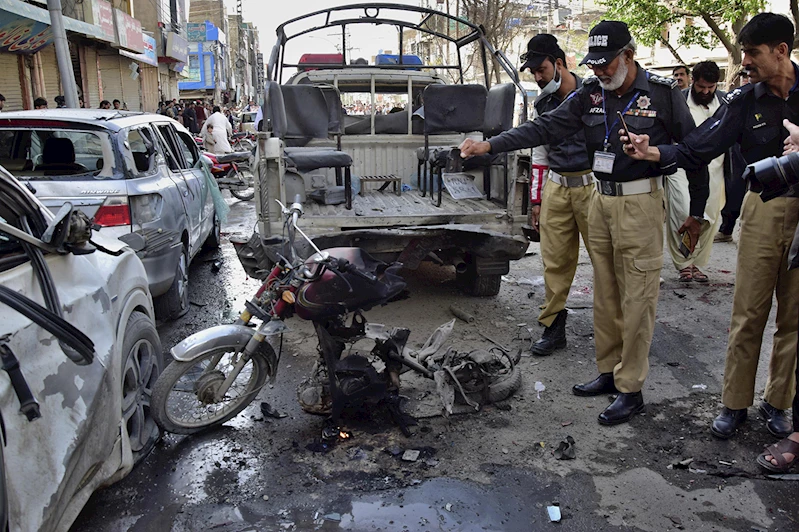 Pakistan’da bombalı saldırı: 4 ölü, 3 yaralı