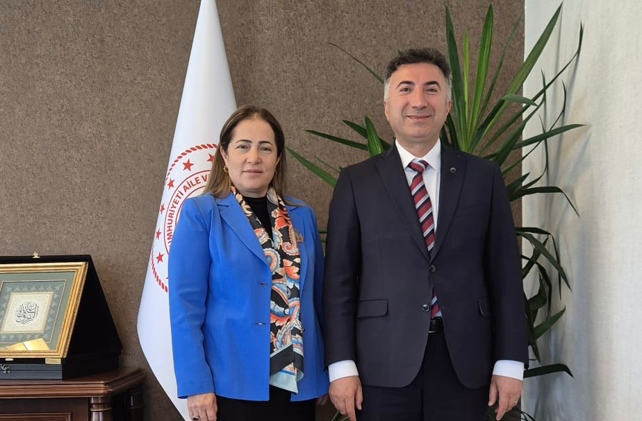 Demir’den Bakan Yardımcısı Madak’a Ziyaret