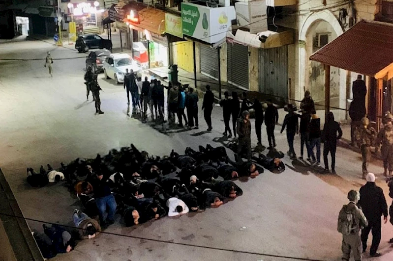 İşgalci siyonist rejim, Batı Şeria’da geniş çaplı saldırılarda çok sayıda Filistinliyi kaçırdı