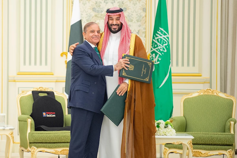 Suudi ve Pakistan arasında savunma anlaşması: 