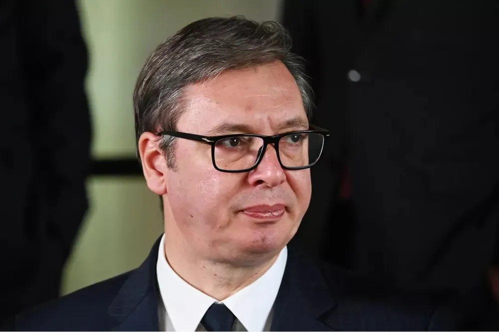 Vucic, NATO'dan Kosova'daki Sırplara yönelik şiddeti durdurmasını talep etti