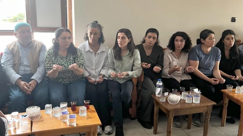 Eş Başkanımız acılı aileleri yalnız bırakmadı
