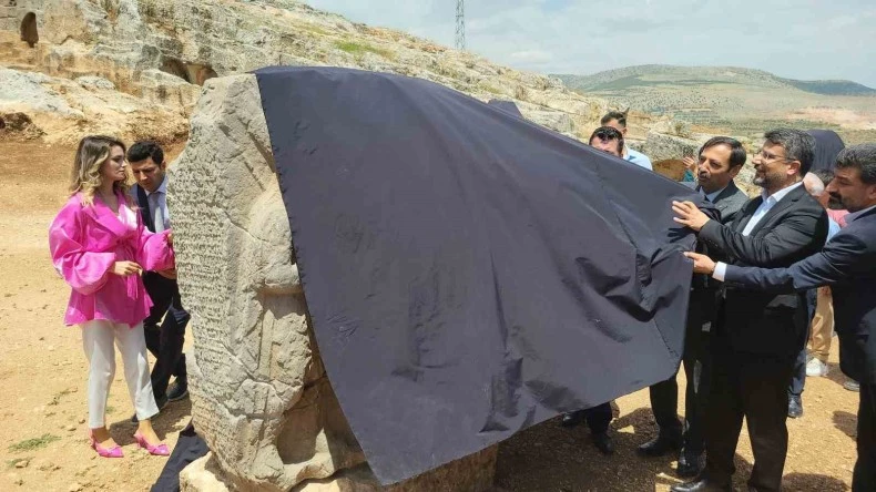 2 bin 100 yılık steller ziyarete açıldı