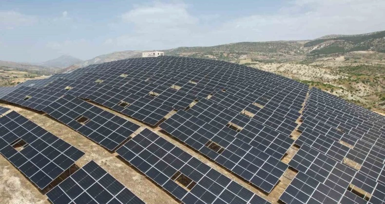 Adıyaman güneşini enerjiye çeviriyor