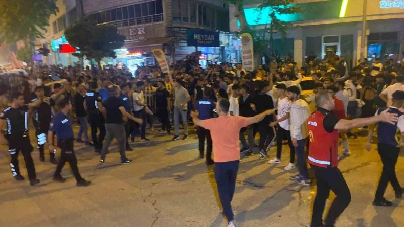Adıyaman’da Fenerbahçe-Galatasaray maçı sonrası kavga