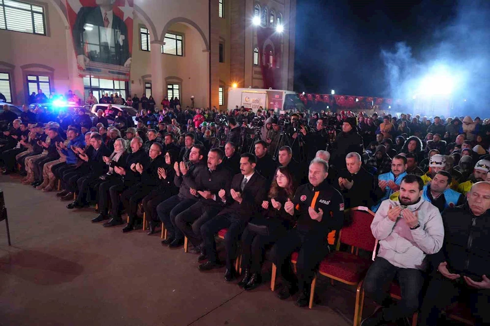 Asrın felaketinde yitirilen canlar İslahiye’de anıldı