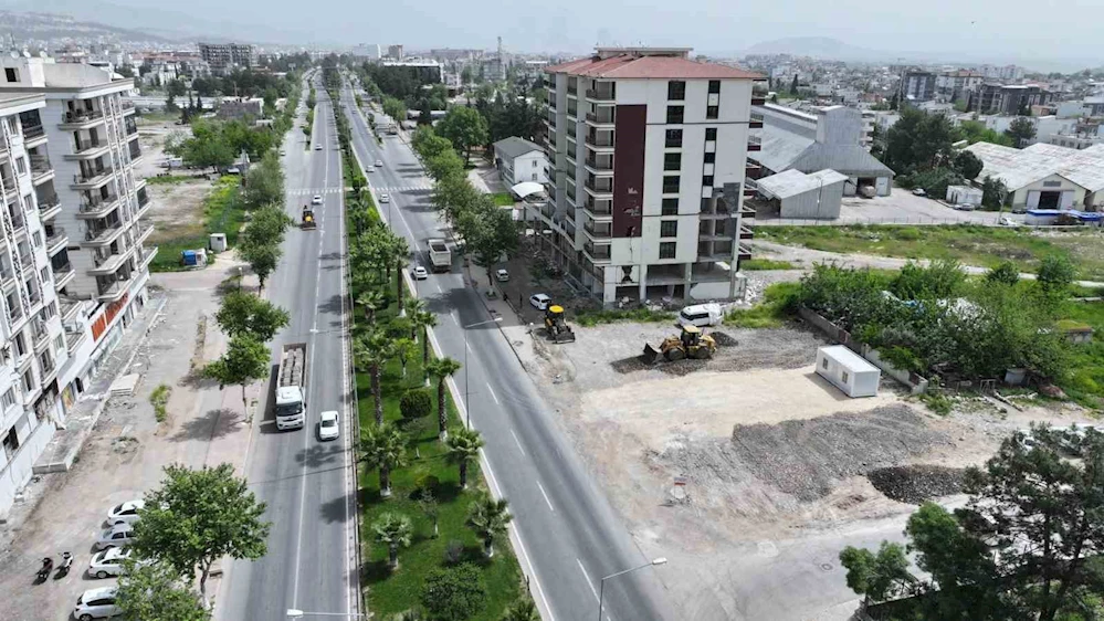 Başkan Tutdere: “Adıyaman’ımızı tozdan ve görüntü kirliliğinden kurtarıyoruz”