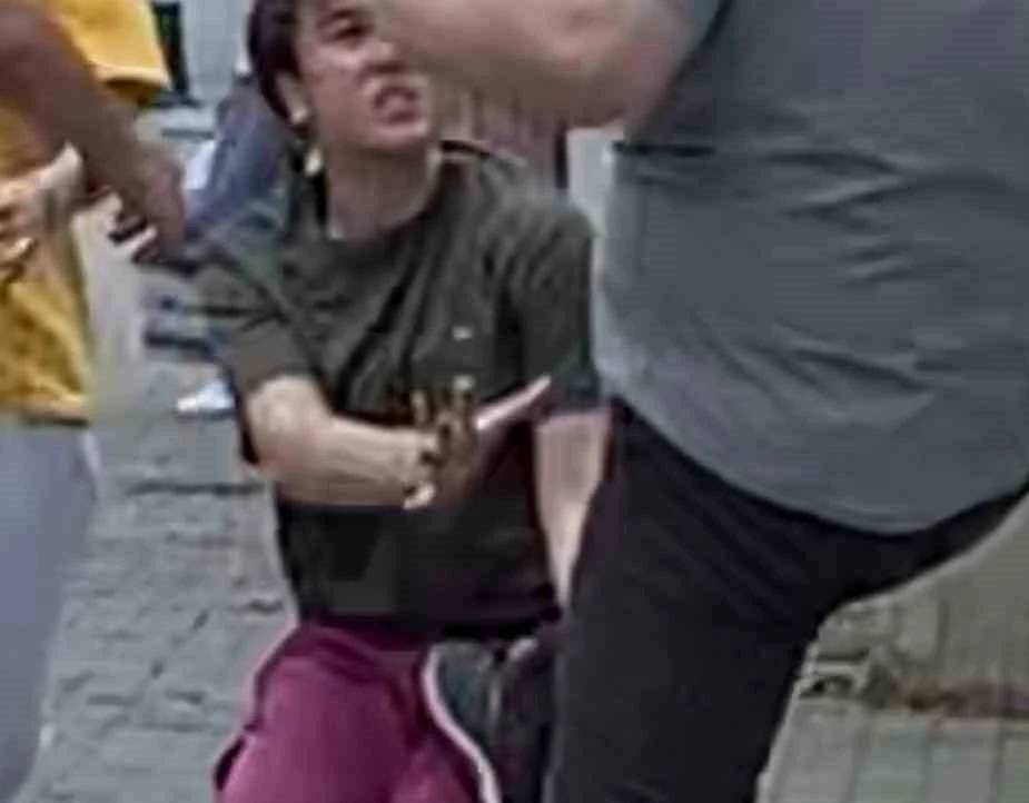 Batman’da kadına şiddet: Sokak ortasında tekme tokat dövüldü