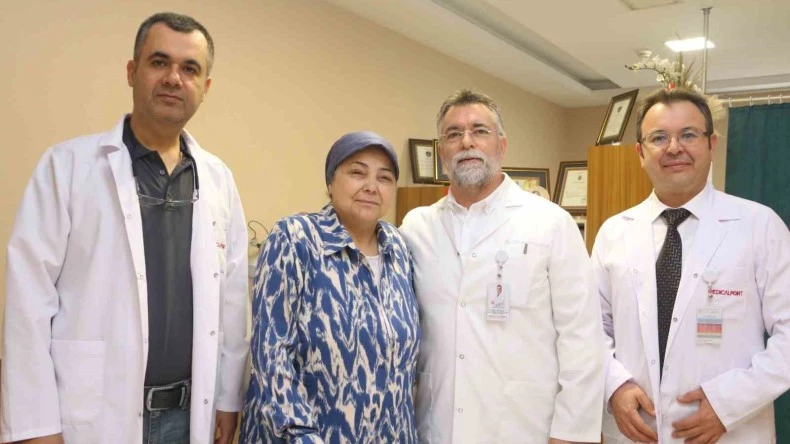Birçok hastanede yapılamayan ameliyat Medical Point’te yapıldı