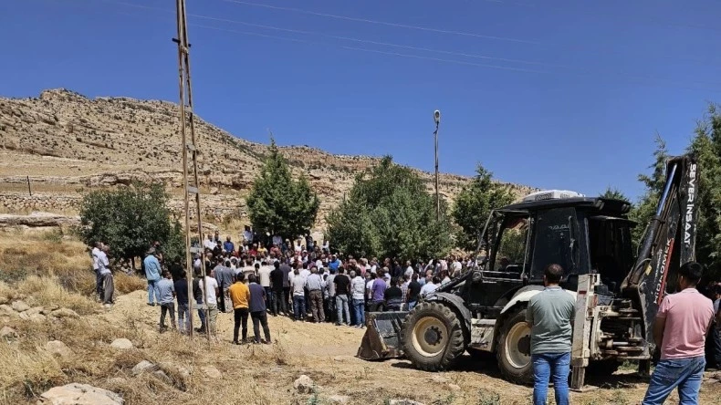 Damat katliamında öldürülen 4 kişi toprağa verildi