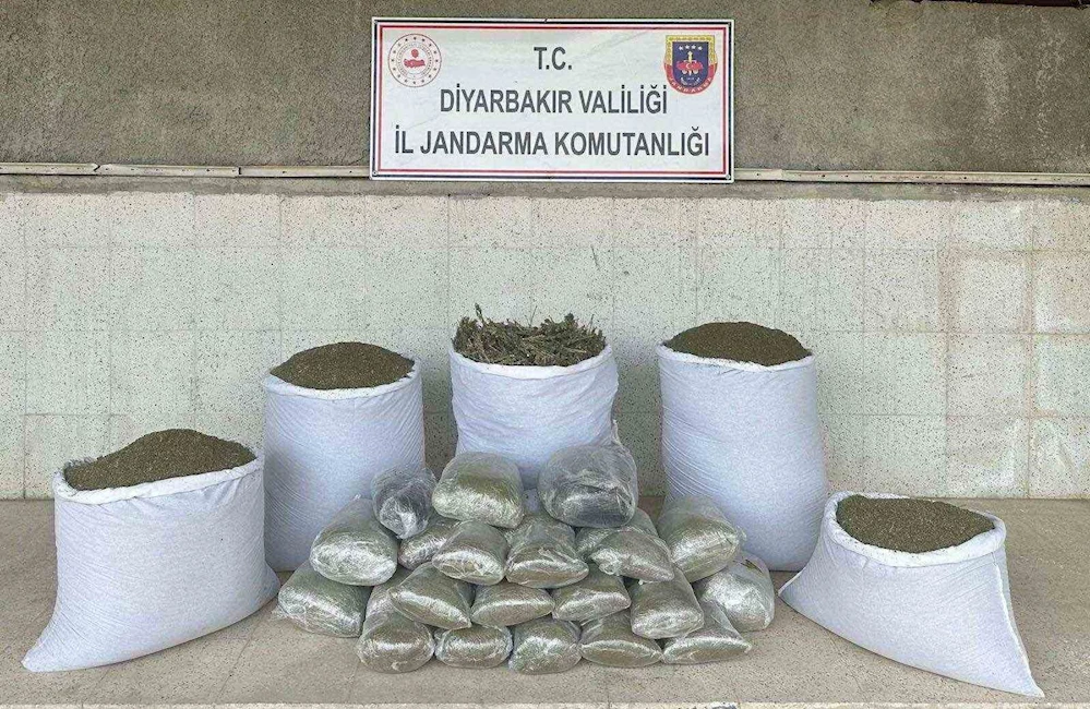 Diyarbakır’da 173 kilo esrar ele geçirildi