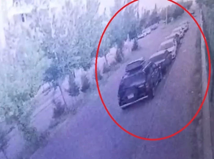 Diyarbakır’da çocuk sürücüler, ciple 4 otomobile çarptıktan sonra kaçtı