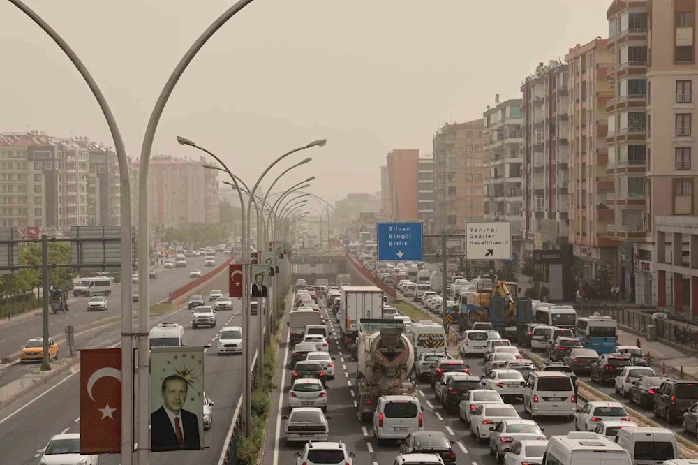 Güneydoğu ‘toz taşınımı’ etkisi altında: Uzmanı uyardı, ciddi kriz oluşabilir
