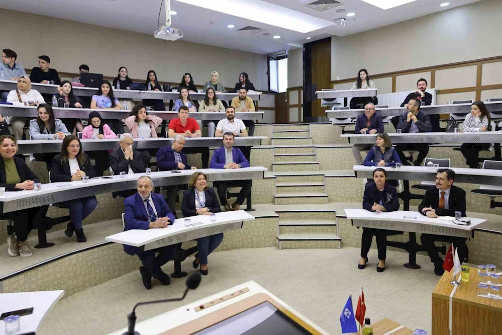 HKÜ’lü Akademisyenlerin, Sınıraşan Kitlesel Göçle Radikalleşmesi ilişkisine yönelik projesi başladı