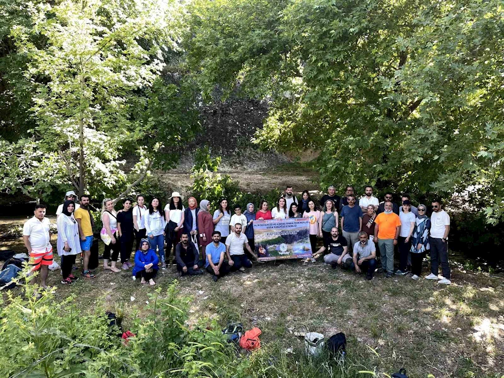 Şanlıurfa’da doğaseverler küresel ısınmaya dikkat çekti