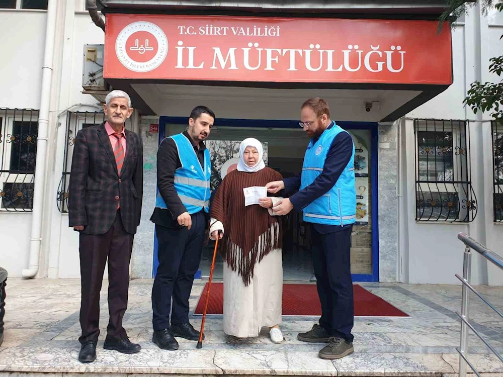 Siirtli Hadice nine kefen parasını Gazze’ye bağışladı
