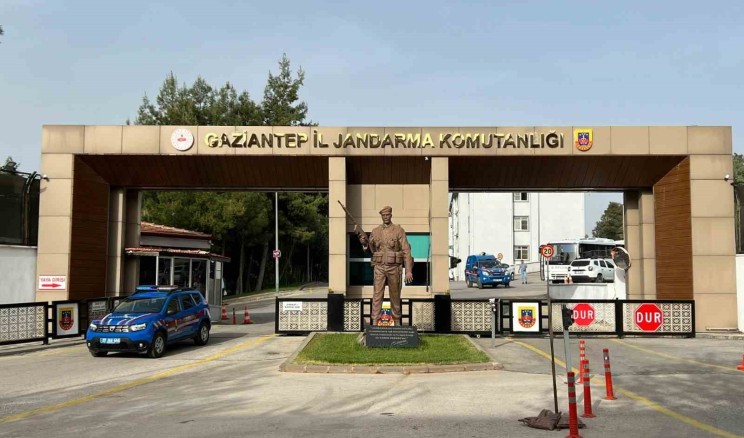 Gaziantep’te 65 yıl hapis cezasıyla aranan şahıs Ankara’da yakalandı
