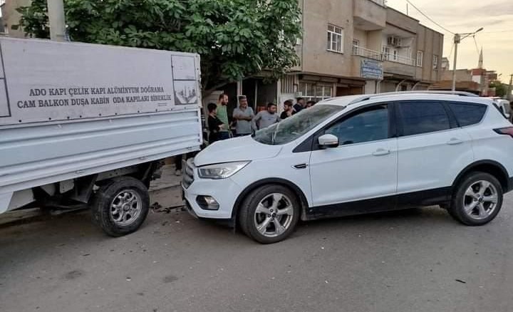 Mardin’de 6 araçlı zincirleme trafik kazası: 1 yaralı