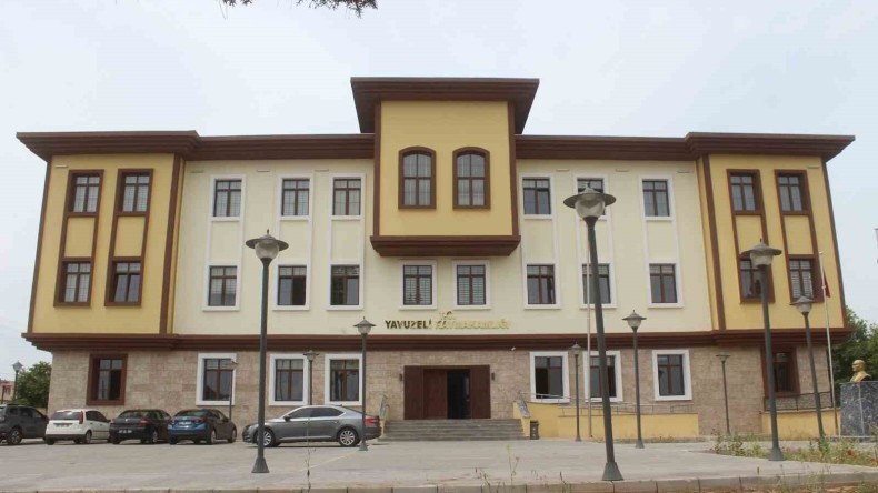 Yavuzeli’nde Yeni Kaymakamlık Binası Hizmete Açıldı